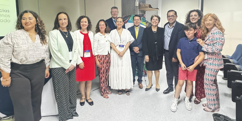 Algunas de las autoridades participantes en el 13° Congreso Nacional de Gestión y Fiscalización de la Hacienda Pública 2025 en San José de Costa Rica.
