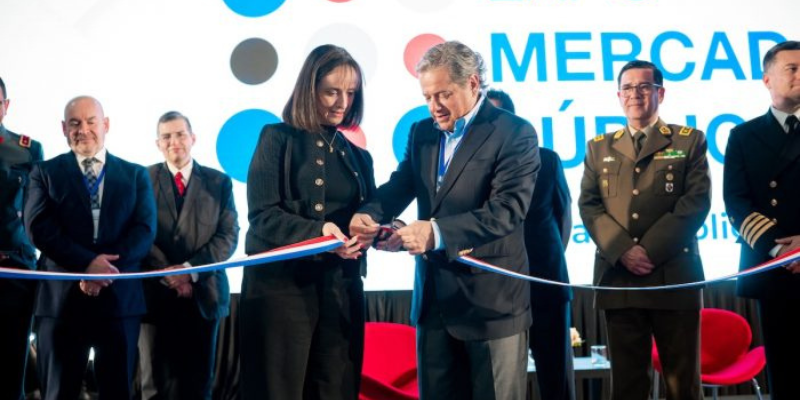 imagen de inauguración Expo Mercado Público 2024 como referencia de anuncio de Expo Mercado Público 2025